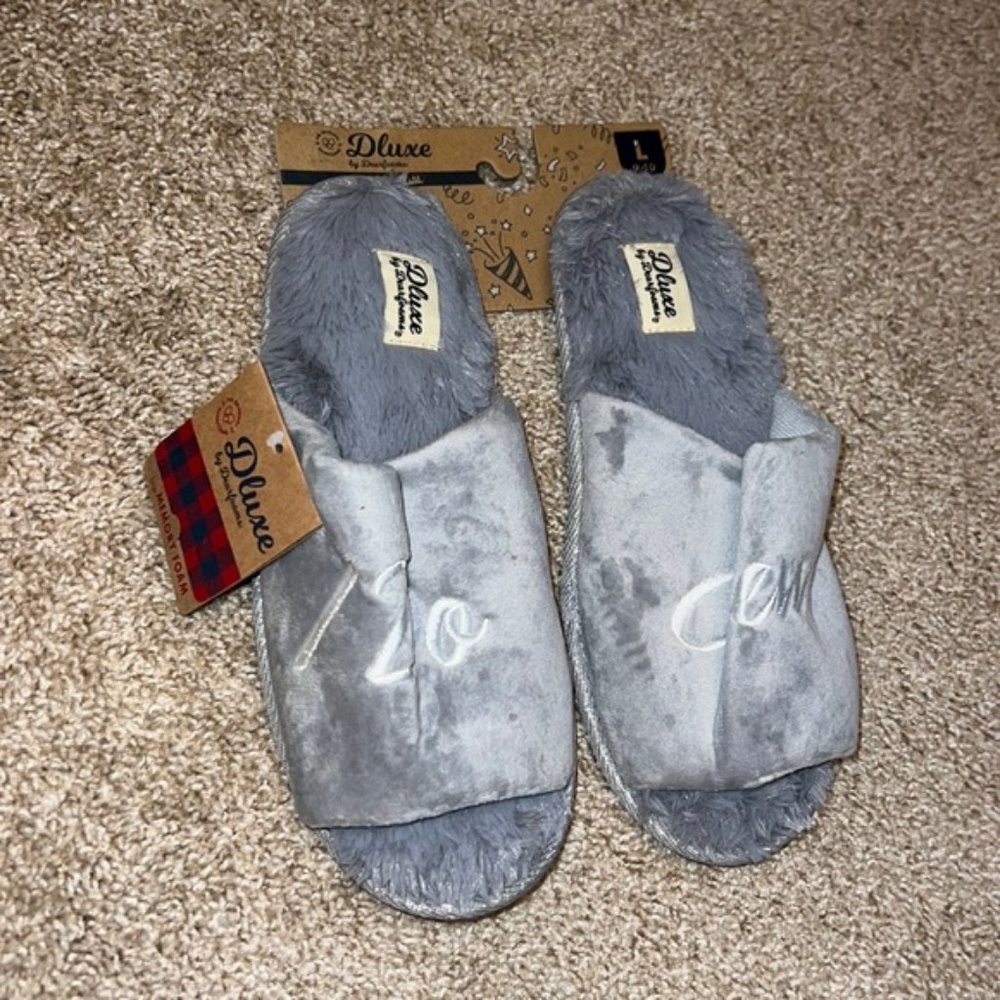 Dluxe by dear foams I do crew